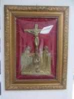 Crucifix achter glas, Antiek en Kunst, Ophalen of Verzenden