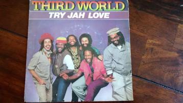Single - Third World - Try jah love beschikbaar voor biedingen