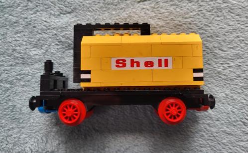 Lego trein 4,5 - 12 Volt blauwe rails Shell wagon (set 136), Kinderen en Baby's, Speelgoed | Duplo en Lego, Zo goed als nieuw