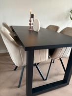 Zwarte eettafel, 1 jaar oud, Huis en Inrichting, Ophalen, 50 tot 100 cm, Zo goed als nieuw, 150 tot 200 cm