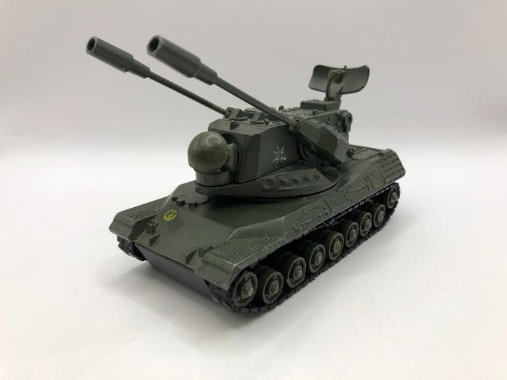 Dinky Toys 696 Leopard Tank Anti-Aircraft -GOED- M31, Hobby en Vrije tijd, Modelauto's | 1:50, Gebruikt, Overige typen, Dinky Toys