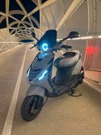 Piaggio Zip 50cc 4T Full option, Fietsen en Brommers, Scooters | Piaggio, Ophalen, Gebruikt, Zip, Benzine