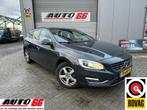 Volvo V60 2.0 D4 Nordic+ hele historie aanwezig., Stof, 1969 cc, 23 km/l, Diesel