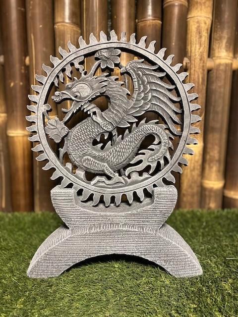 Drakenwiel op voet / Draak, Tuin en Terras, Tuinbeelden, Nieuw, Overige typen, Beton, Ophalen