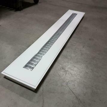 30x TL armaturen - 1x35 watt - T5 warm white 830 - nieuw beschikbaar voor biedingen
