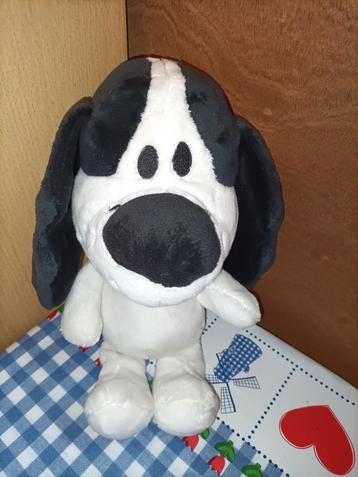 Charlie knuffel hond van Woezel en Pip  beschikbaar voor biedingen
