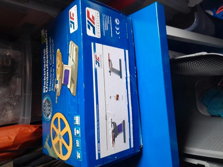 Te koop Een kabelbaan, Diversen, Kerst, Zo goed als nieuw, Ophalen
