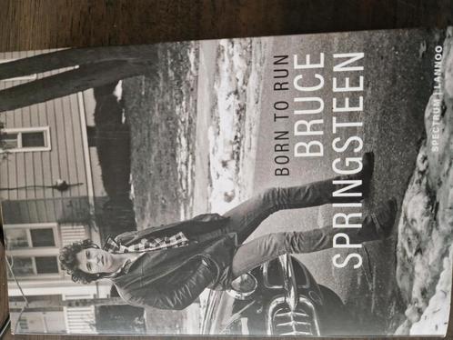 Bruce Springsteen - Born to Run, Boeken, Biografieën, Zo goed als nieuw, Sport, Ophalen of Verzenden