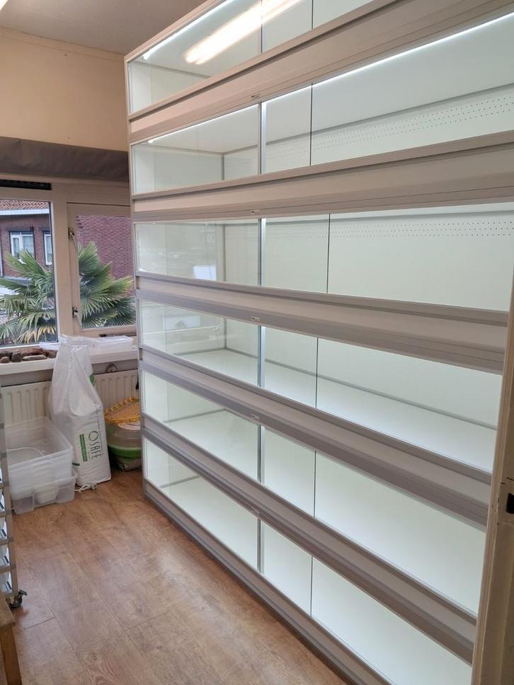 Zeer Groot Terrarium !!!, Dieren en Toebehoren, Reptielen en Amfibieën | Toebehoren, Zo goed als nieuw, Terrarium of Paludarium