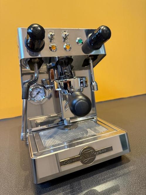 BFC Junior espressomachine, Witgoed en Apparatuur, Koffiezetapparaten, Gebruikt, Gemalen koffie, Koffiebonen, Koffiepads en cups