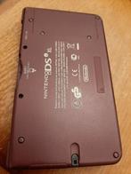 Nintendo DSi XL - Bordeaux Rood, Spelcomputers en Games, Spelcomputers | Nintendo DS, Ophalen of Verzenden, Gebruikt, Rood, Dsi XL