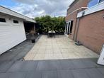 Gratis tuintegels 45m2  zelf uit de tuin halen en meenemen, Ophalen, Gebruikt, 10 m² of meer, Beton