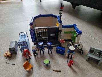 Playmobil politiebureau beschikbaar voor biedingen