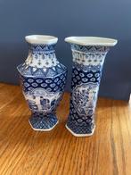 2 vaasjes delfs blauw, Ophalen of Verzenden