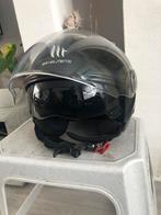 Te koop brommer helmen van MT Helmets nog goed helemaal, Fietsen en Brommers, Ophalen of Verzenden, Zo goed als nieuw