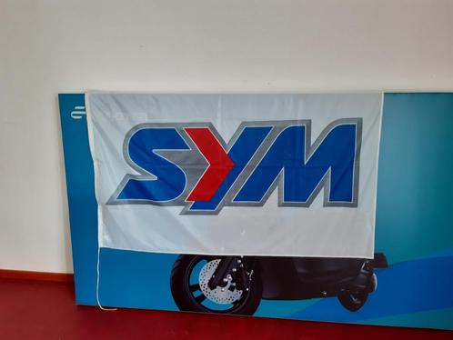 Sym vlag origineel zo goed als nieuw, Verzamelen, Merken en Reclamevoorwerpen, Zo goed als nieuw, Overige typen, Ophalen of Verzenden