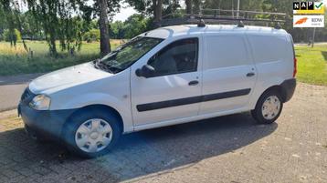 Dacia LOGAN 1.4 BENZINE 144000KM 40 EURO P/M WEGENB PARTICUL beschikbaar voor biedingen
