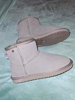 Ugss, Ophalen of Verzenden, Zo goed als nieuw, Sneakers of Gympen