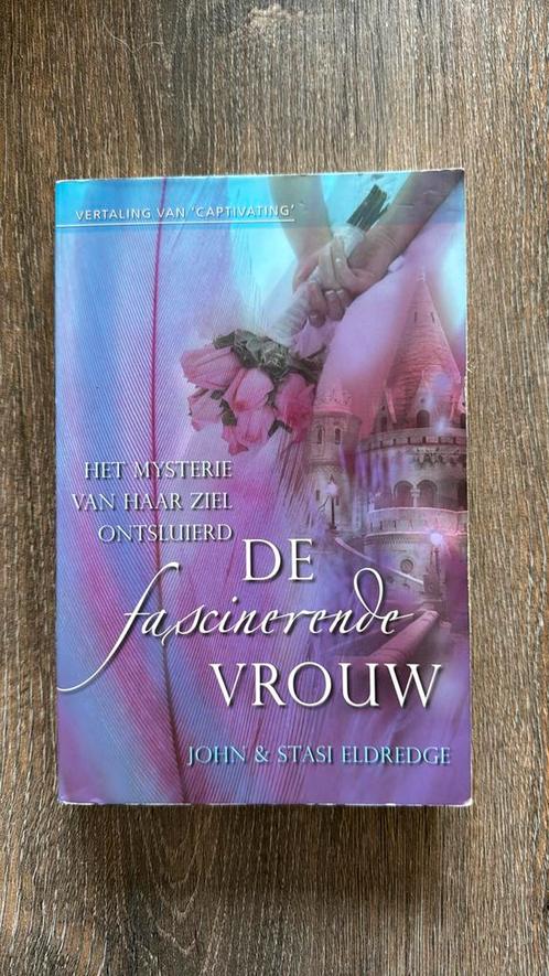 John Eldredge - De fascinerende vrouw, Boeken, Godsdienst en Theologie, Gelezen, Ophalen of Verzenden