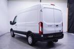 Ford Transit 2.0 TDCI 130 pk Automaat L2H2 Trend Navi, Camer, Auto's, Bestelauto's, Stof, 4 cilinders, Navigatiesysteem, 2042 kg