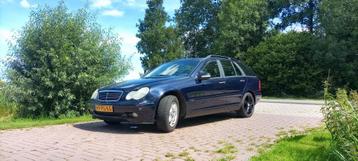 Mercedes-Benz C-Klasse 1.8 C180 Kompr Combi 2004 Blauw beschikbaar voor biedingen