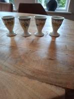 Eierdopjes myott&sons, Ophalen