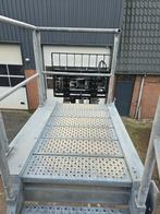 Stalen trap met bordes gegalv hoog 3,15mtr. Nor174, Ophalen of Verzenden, Trap, Zo goed als nieuw