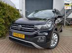 Volkswagen T-Cross 1.0 TSI Life trekhaak, Gebruikt, 95 pk, 620 kg, Zwart