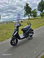 Piaggio Zip, Fietsen en Brommers, Scooters | Piaggio, Ophalen of Verzenden, Zo goed als nieuw, Zip