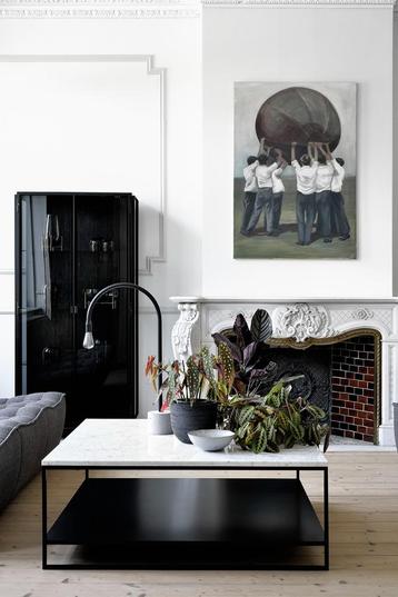 Stone side table - marble - White Carrara -ETHNICRAFT SALE  beschikbaar voor biedingen