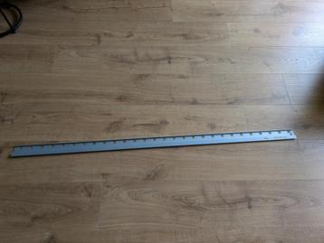 Ikea Metod Ophangrail 140 cm beschikbaar voor biedingen