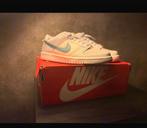 Nike Dunk Low Football Grey Mineral Teak maat 38, Ophalen of Verzenden, Nieuw, Beige, Sneakers of Gympen