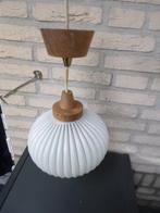 mooie oude hanglamp van glas, Huis en Inrichting, Lampen | Hanglampen, Ophalen of Verzenden, Gebruikt, Glas, Minder dan 50 cm