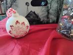 Roodwitte keramiek Kerstbal+roze bal en poes glas., Ophalen of Verzenden