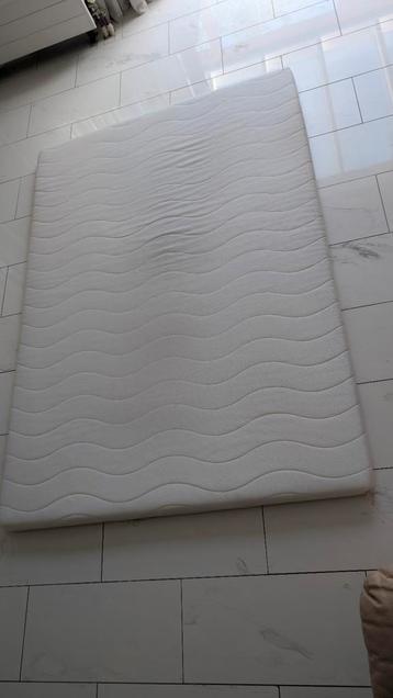 Traagschuim topper 6cm dik 140X200cm beschikbaar voor biedingen