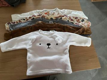 Super leuk compleet babykleding pakket in maat 68 beschikbaar voor biedingen