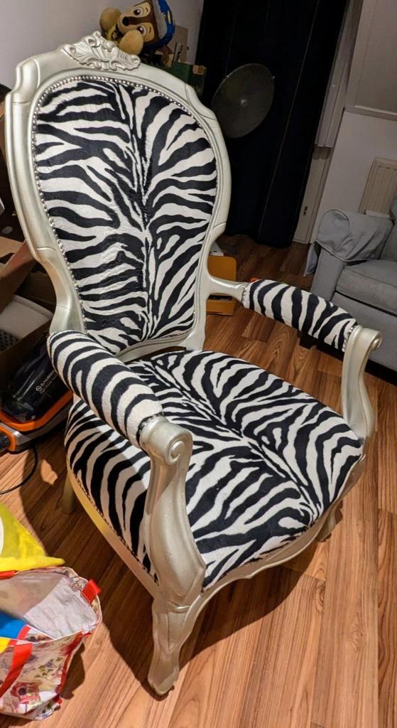 Barok stoel ,opoe stoel ,gepimpt ,apart zebraprint, Antiek en Kunst, Antiek | Meubels | Stoelen en Banken, Ophalen