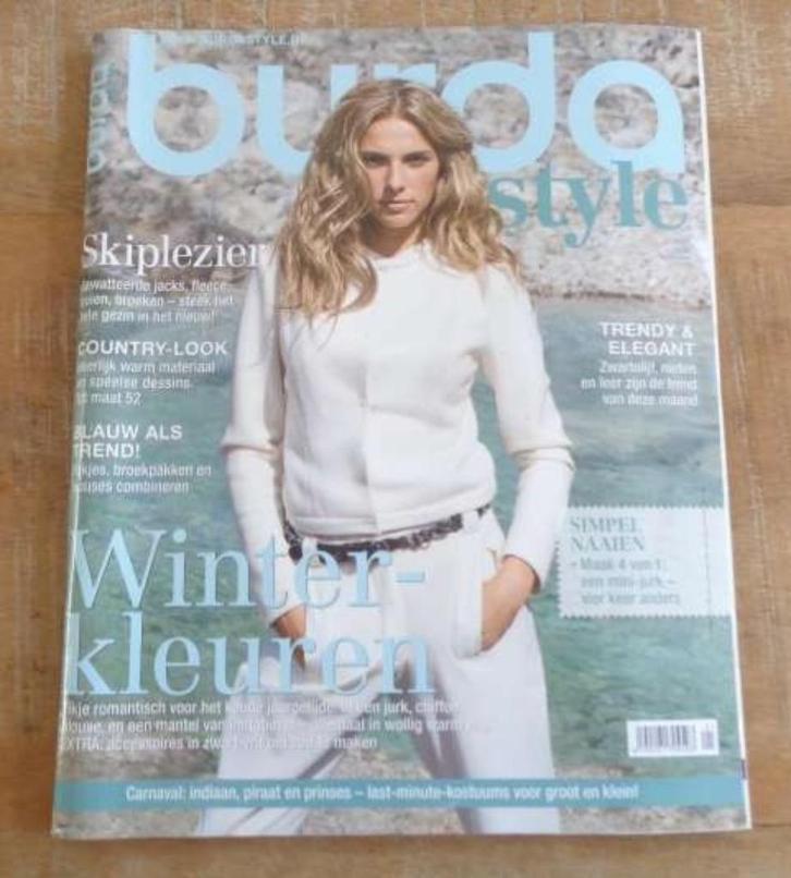 Burda Style nummer 1 januari 2010 oa. ski-kleding & carnaval, Hobby en Vrije tijd, Kledingpatronen, Zo goed als nieuw, Vrouw, Burda