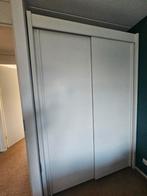 GRATIS grote kledingkast met schuifdeuren, Huis en Inrichting, Kasten | Kledingkasten, Ophalen, Gebruikt, 200 cm of meer, 150 tot 200 cm