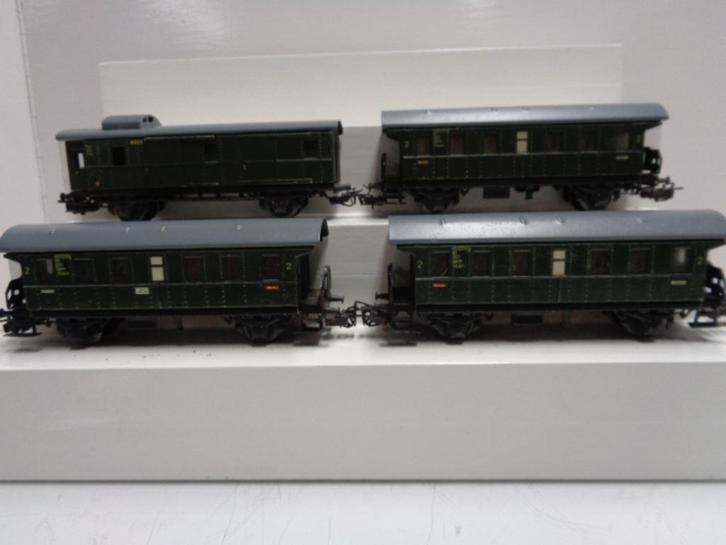 Marklin 4-stuks Pers.rijtuigen 4002/2/2/3 DB (H0)., Hobby en Vrije tijd, Modeltreinen | H0, Gebruikt, Wagon, Wisselstroom, Märklin