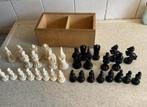 Vintage King Arthur schaakstukken, Ophalen of Verzenden, Zo goed als nieuw