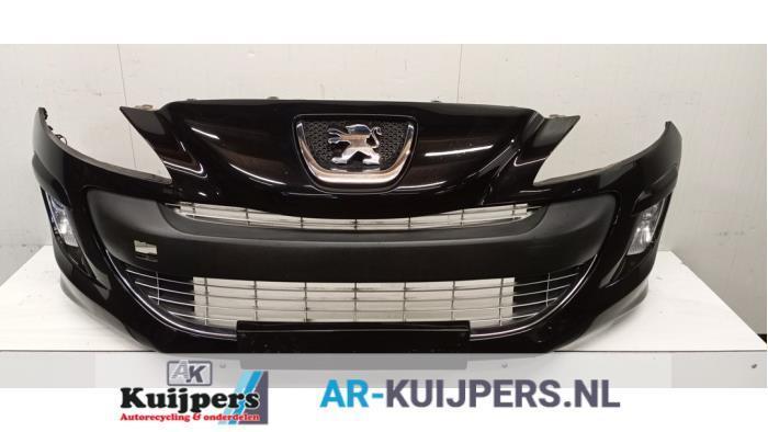 Voorbumper van een Peugeot 308, Auto-onderdelen, Carrosserie en Plaatwerk, Bumper, Peugeot, Gebruikt