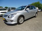 Hyundai I30 CW 1.6i i-Motion AUTOMAAT/ECC/LMV/TREKHAAK, Euro 5, Stof, Gebruikt, 4 cilinders