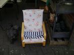 Mooi houten kinderstoeltje met 2 verschillende hoezen, Ophalen of Verzenden, Zo goed als nieuw, Overige typen, Aanschuifbaar