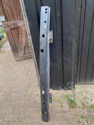 Bumperframe vw t5 (achter) beschikbaar voor biedingen