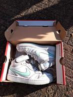 Nike Schoenen Maat 38, Wit, Nike, Ophalen of Verzenden, Sneakers of Gympen