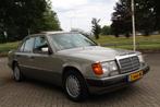 Mercedes-Benz E-Klasse 200-500 260 E NETTE AUTO! AUTOMAAT, Automaat, Achterwielaandrijving, 2597 cc, 160 pk