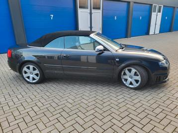 Audi cabrio S4 2004 Zwart Quattro  beschikbaar voor biedingen