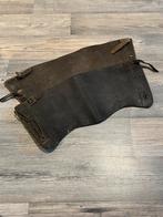 Britse leren beenkappen 1941 ww2, Verzamelen, Militaria | Tweede Wereldoorlog, Ophalen of Verzenden, Landmacht, Engeland, Kleding of Schoenen