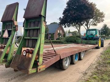 Oprijwagen Dieplader aanhanger kar beschikbaar voor biedingen